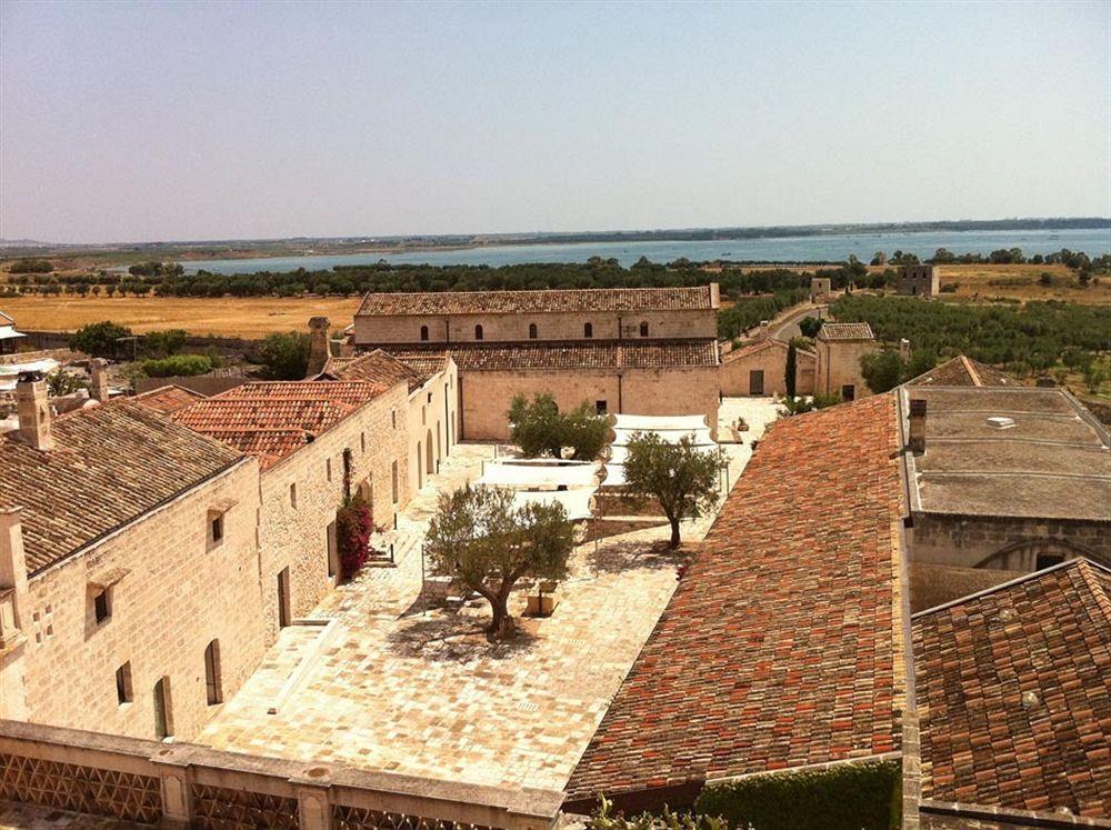 Hotel Histo San Pietro Sul Mar Piccolo Tarento Exterior foto